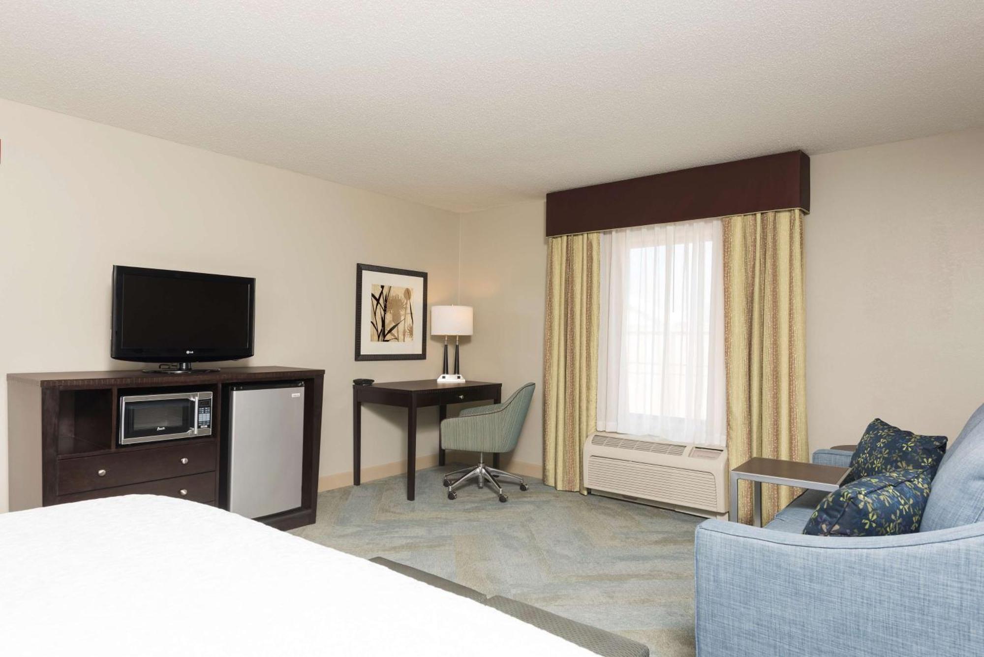Hampton Inn Detroit Roseville Clinton Township Exterior foto